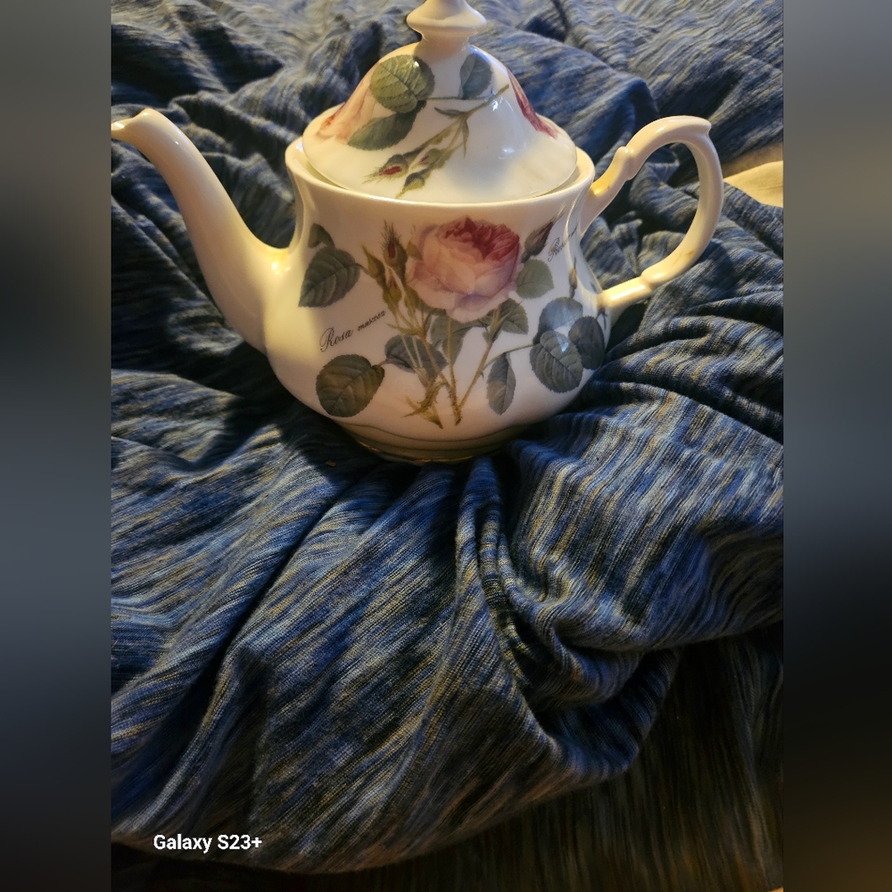 Teapot